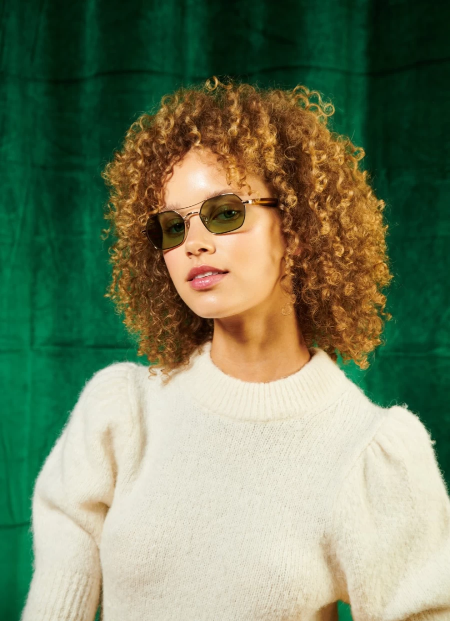 Garrett Leight Goldie Sun Sunglasses – Classic Aviator Style with UV Protection