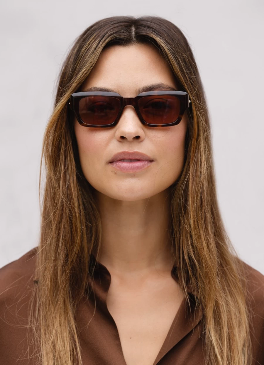 Garrett Leight Maverick S Sunglasses - Classic Aviator Style with UV Protection